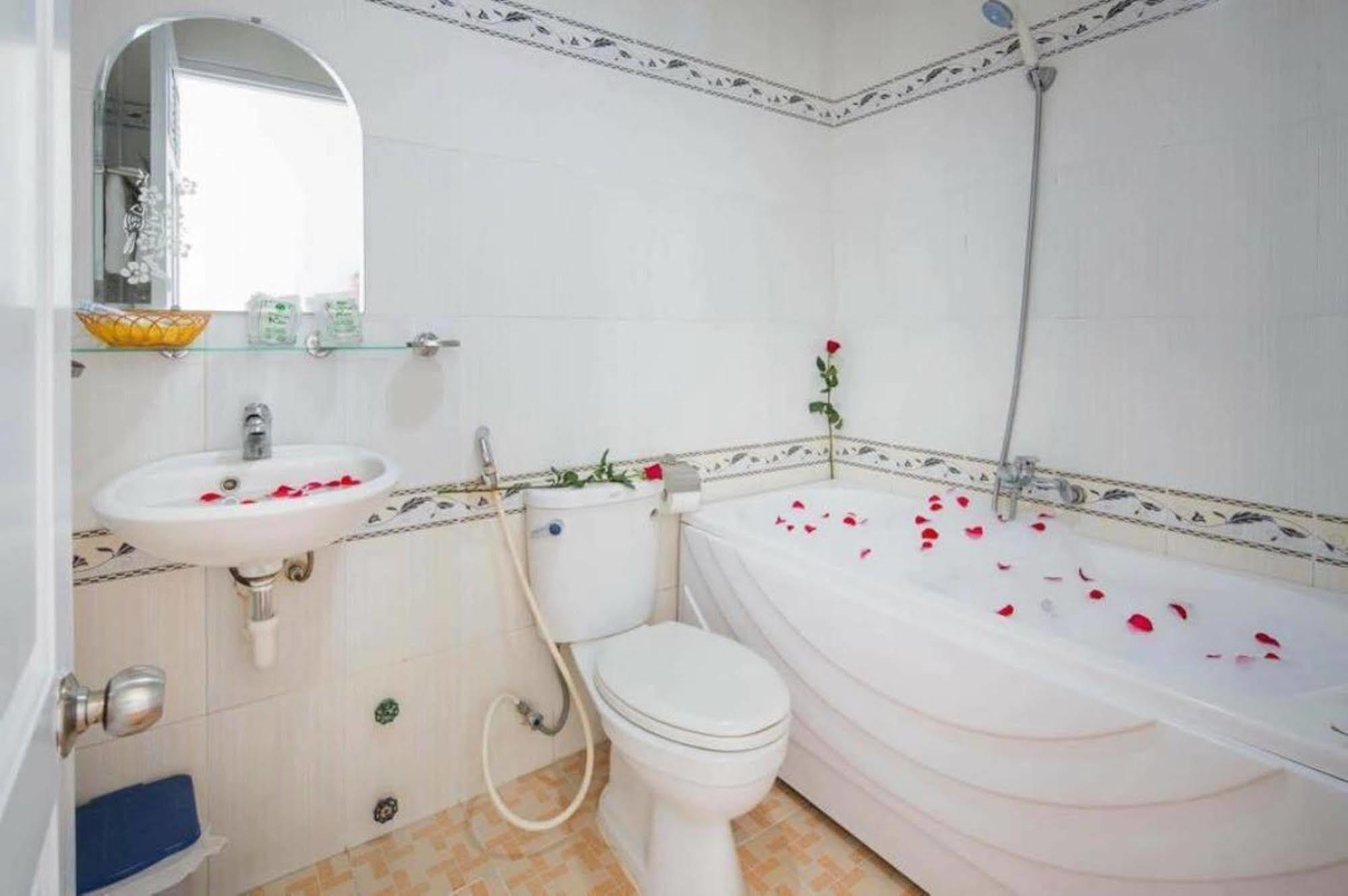 Ken Hotel Nha Trang Exterior foto